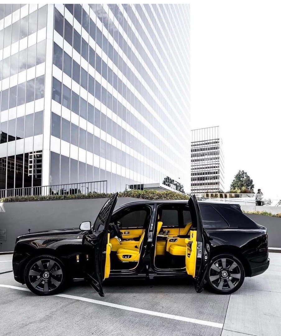 Rolls Royce Cullinan